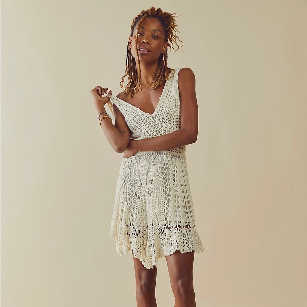 Free People Ivory Crochet Dress, size S, never been worn - Picture 1 of 6